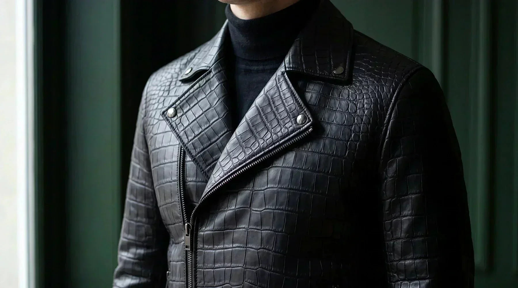 Crocodile Leather Guide - Galbert Paris