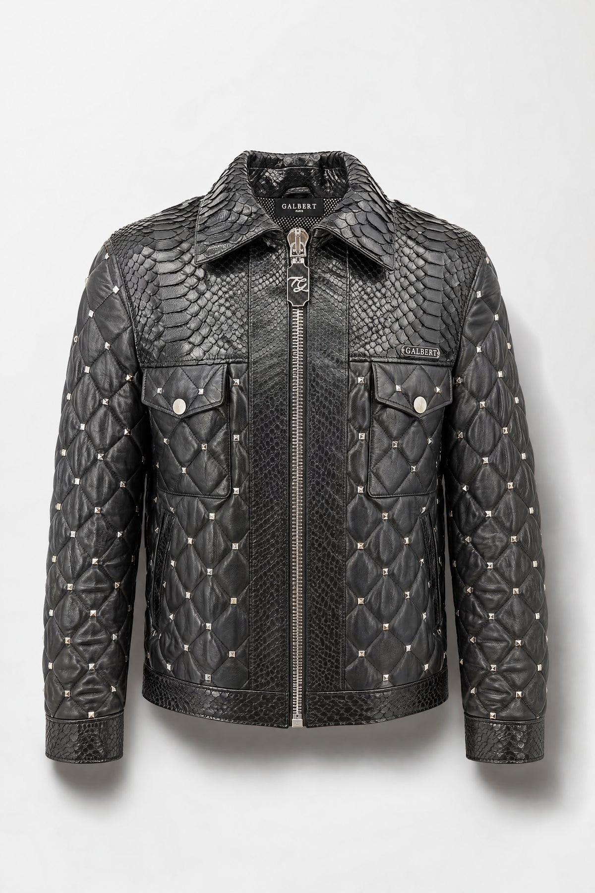 Le Cuirassier - Veste en cuir matelassé et python, à clous