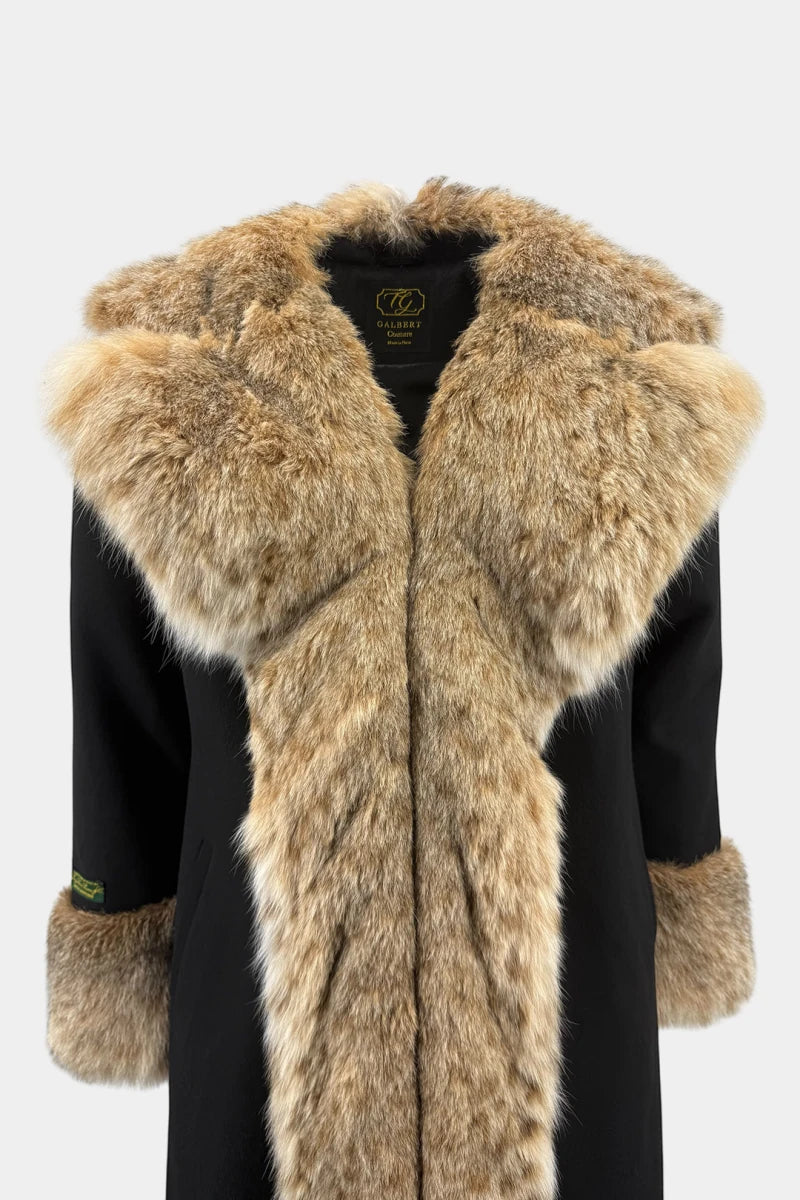 The Winter Coat - Lynx and Cashmere Coat by Loro Piana - view 5